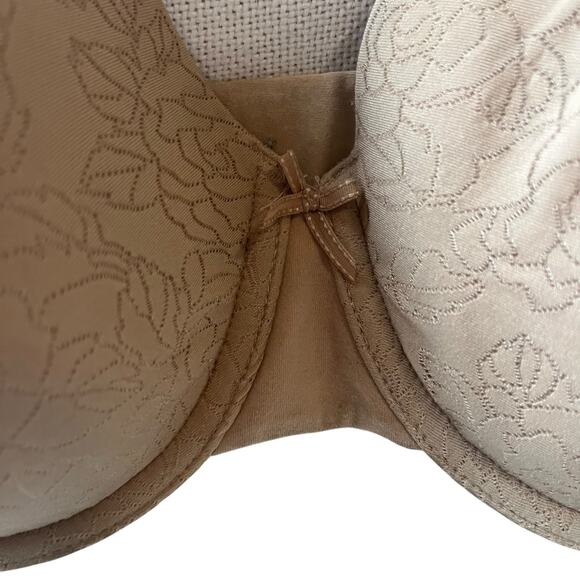 Women’s Chantelle Nude Full Coverage Bra Belt Touch Bra 36F - Picture 2 of 3